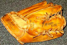 Mickey Mantle Rawlings Trap-ezeTJ35 Baseball Glove